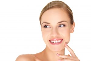 Benefits of Having Pearly White Teeth